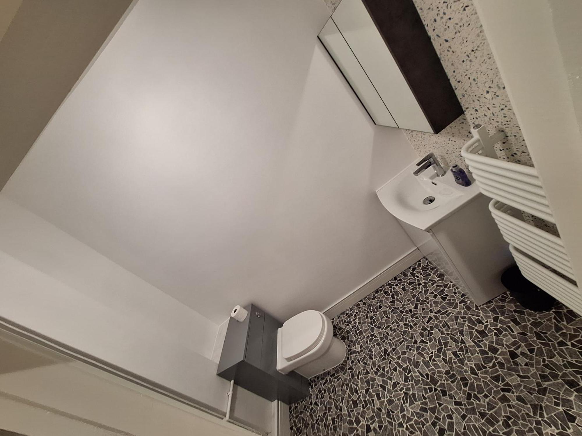 Centre Of The Town Apartment Whitchurch  Ngoại thất bức ảnh