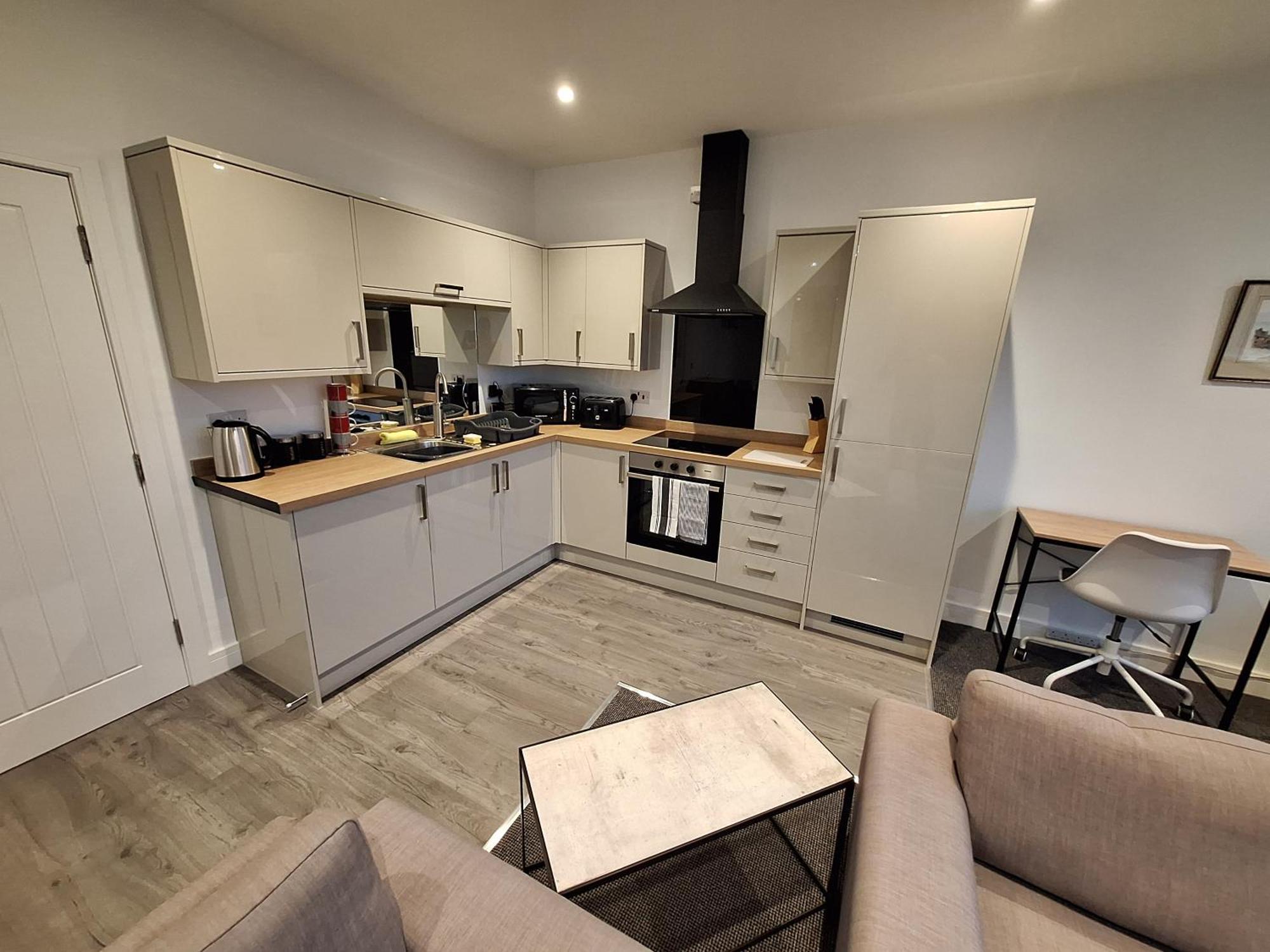 Centre Of The Town Apartment Whitchurch  Ngoại thất bức ảnh
